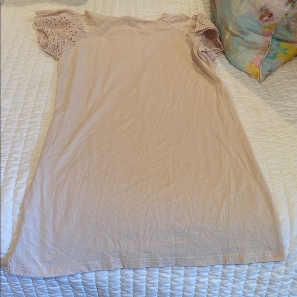 Tan  Eyelet Sleeve dress - Picture 4 of 6